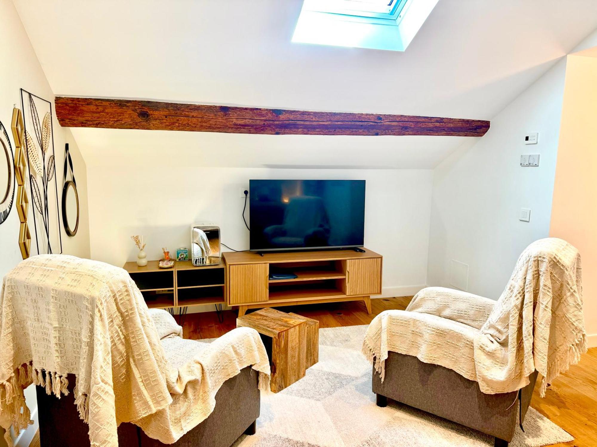 פומאר Hotel Particulier Adult Only Les Reveries Du Clos Spa Degustation Et Diner Sur Reservation מראה חיצוני תמונה