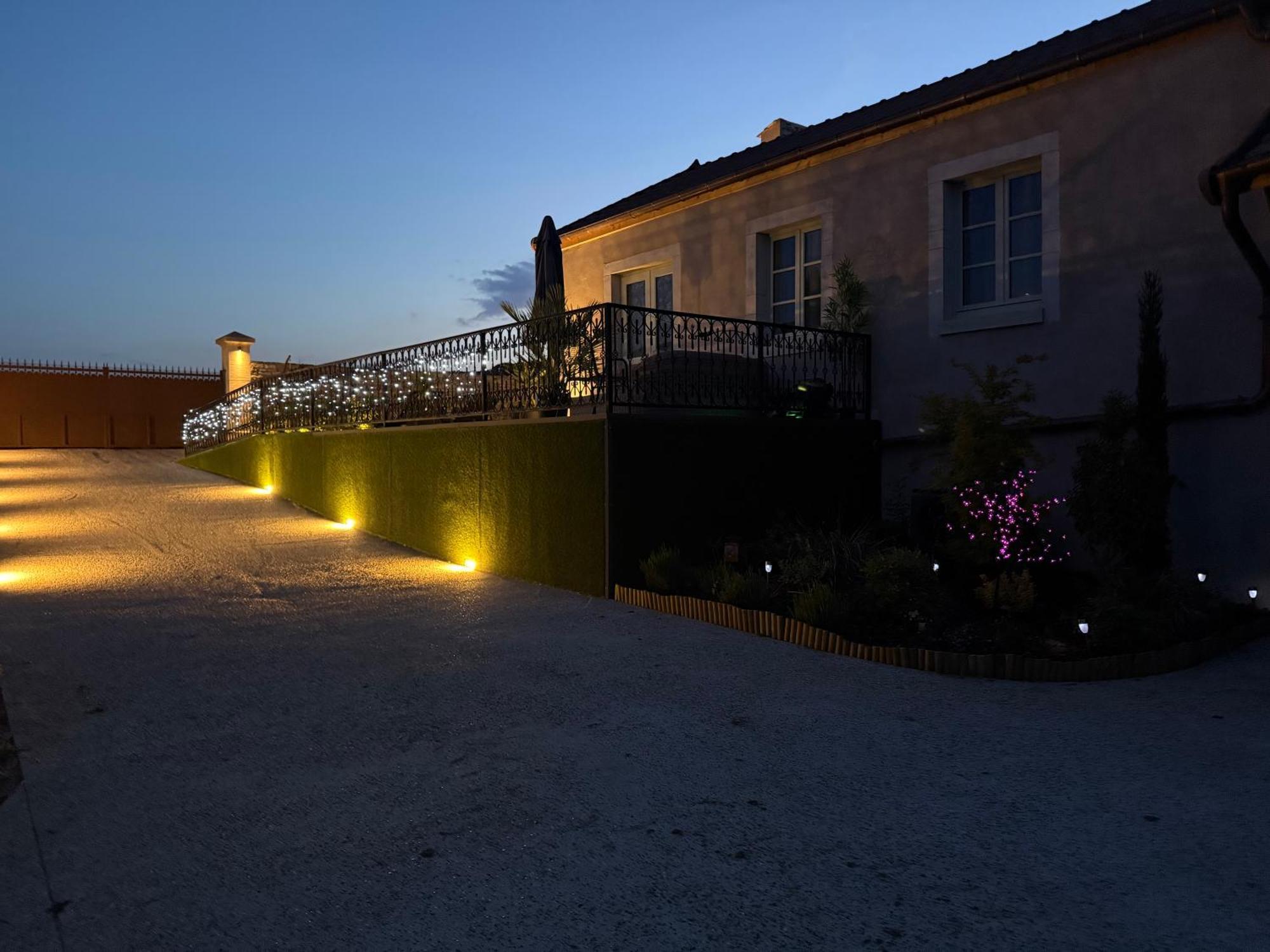 פומאר Hotel Particulier Adult Only Les Reveries Du Clos Spa Degustation Et Diner Sur Reservation מראה חיצוני תמונה